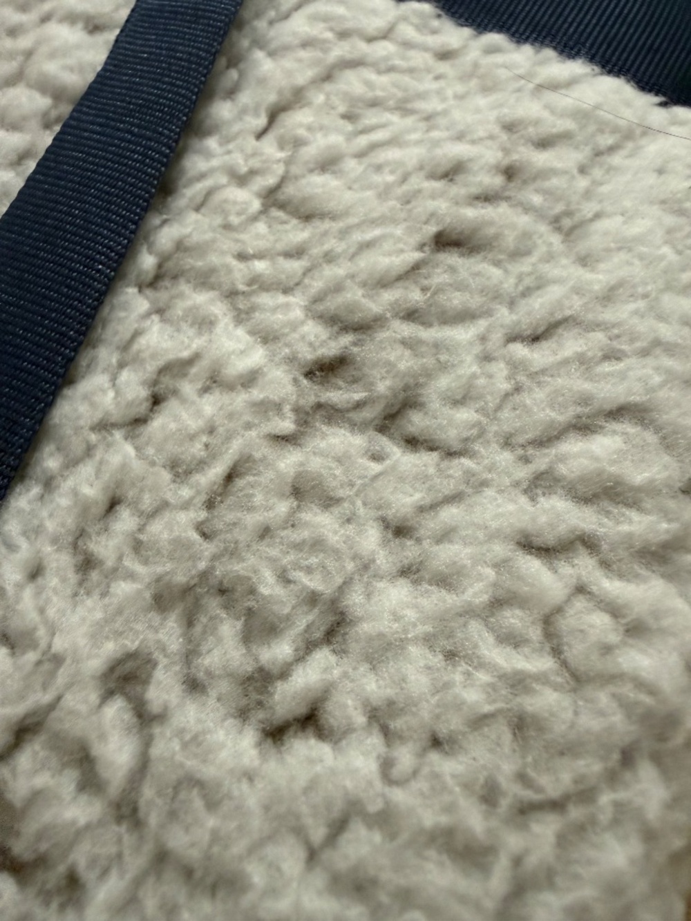 USMNT 50'' x 60'' Frosty Fleece Blanket - Light Gray White NEW - Picture 7 of 7